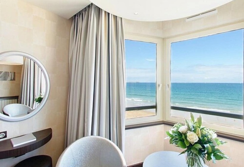 스탠다드 룸 바다 전망, Grand Hôtel Des Thermes