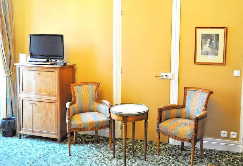 اتاق لوکس, Grand Hôtel Des Templiers