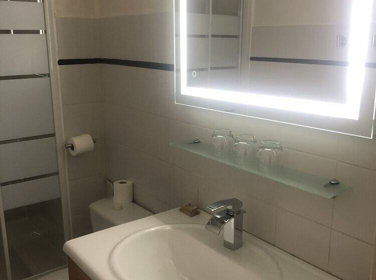 Номер Стандарт, Hôtel Saint Albert