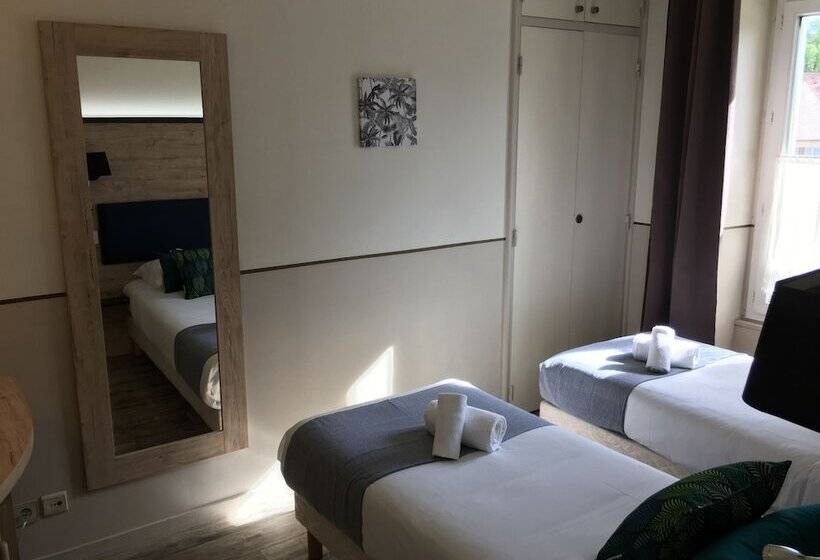 Семейный Номер, Hôtel Saint Albert