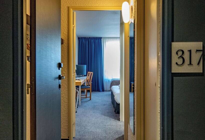 غرفة قياسية, Kyriad Montchanin Le Creusot