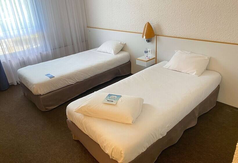 غرفة قياسية, Kyriad Montchanin Le Creusot