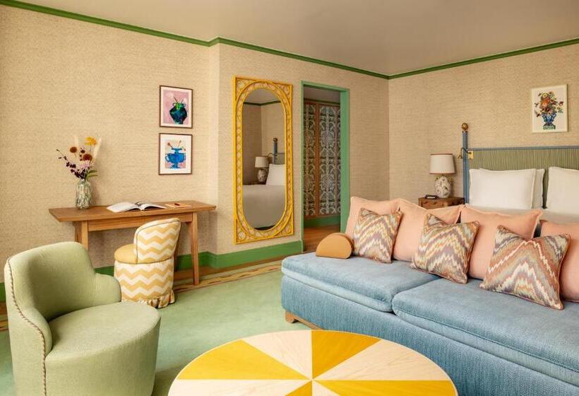 ジュニアスイート, La Fantaisie