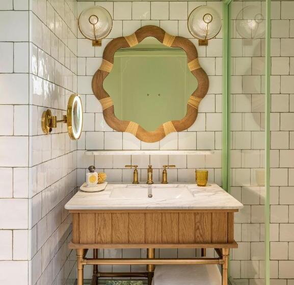 ジュニアスイート, La Fantaisie