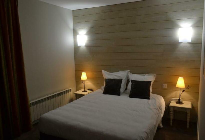 جناح, Le Saintjacques