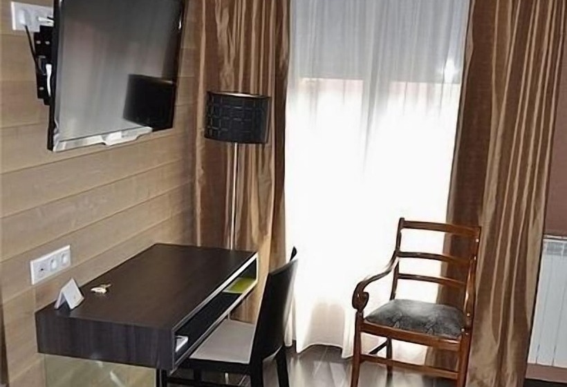 غرفة سوبيريور, Le Saintjacques