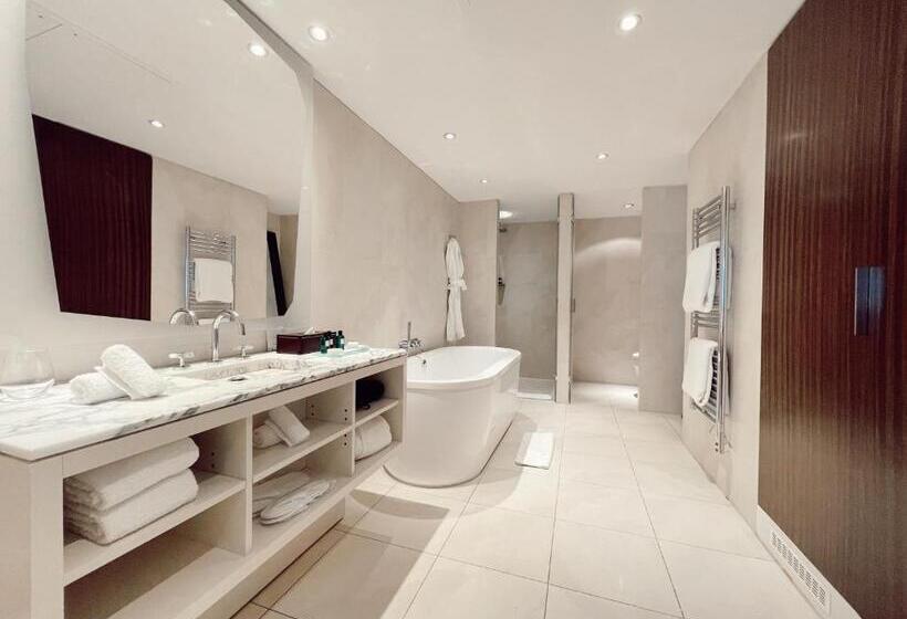 주니어 스위트, Maison Pic