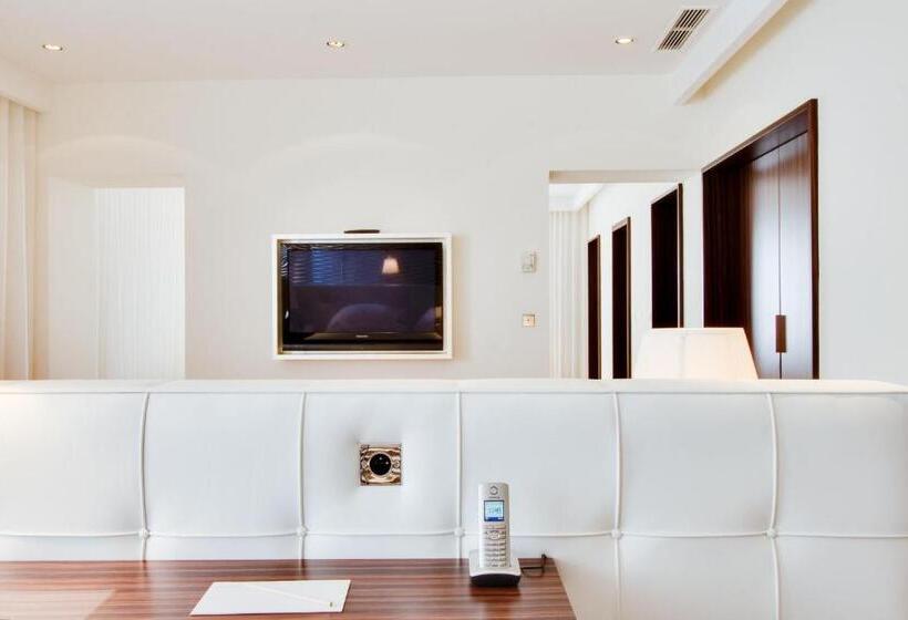 Люкс Повышенной Комфортности, Maison Pic