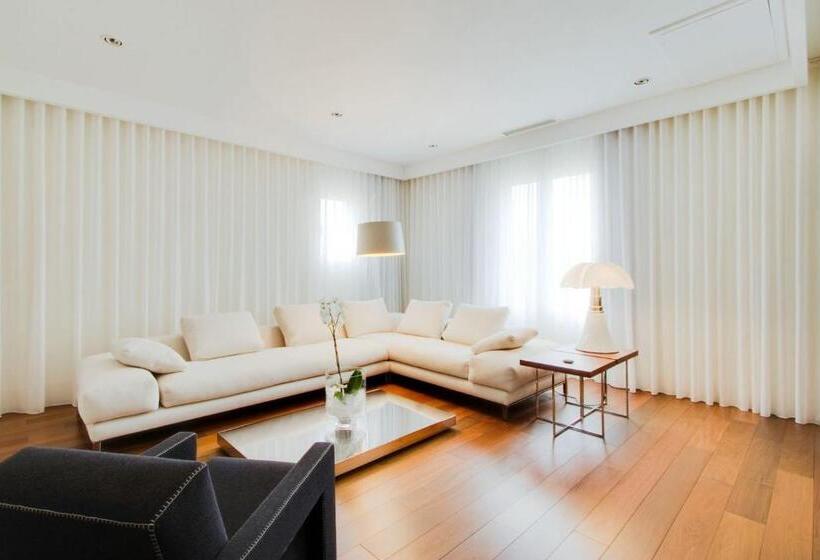 Люкс Повышенной Комфортности, Maison Pic