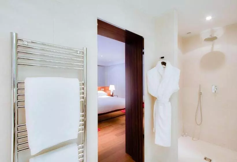 Junior Suite z Tarasem, Maison Pic