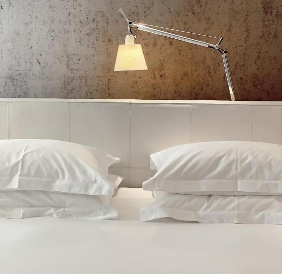 Полулюкс, Maison Pic