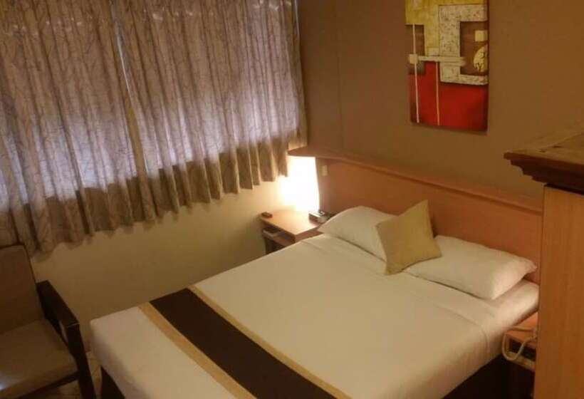 اتاق استاندارد در طبقه همکف, Peninsula International