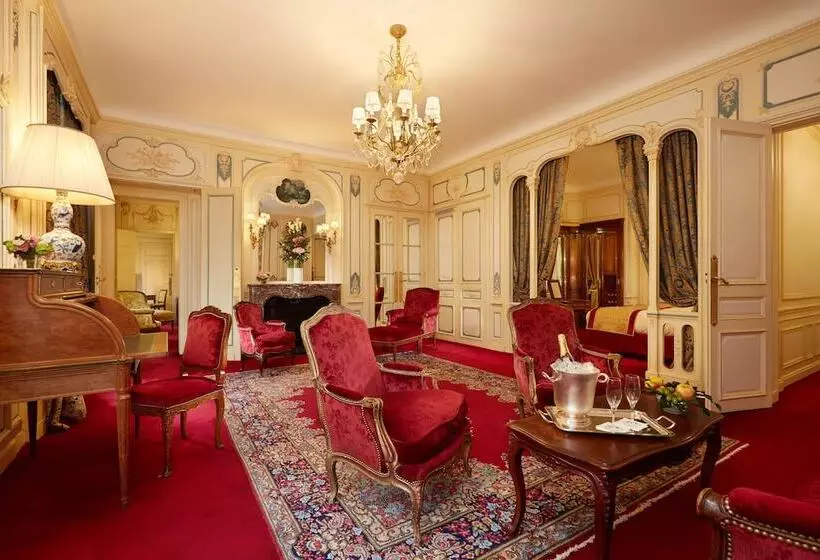 Suite, Raphael