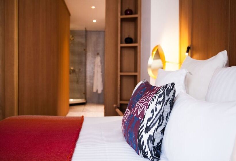 デラックスルーム, Hôtel Vernet Champs Elysées Paris