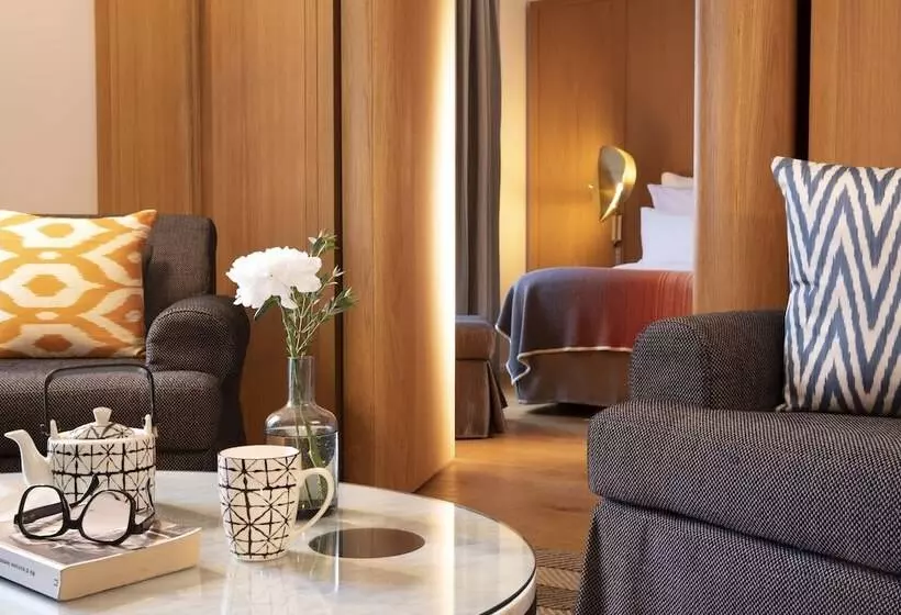 エクゼクティブスイート, Hôtel Vernet Champs Elysées Paris