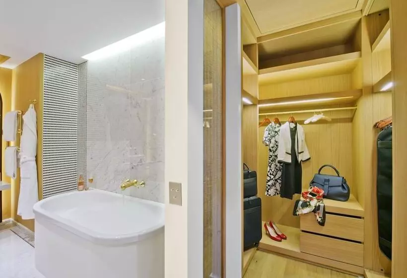 プレステージスイート, Hôtel Vernet Champs Elysées Paris