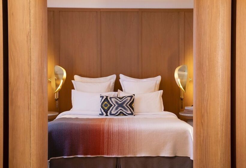 プレステージスイート, Hôtel Vernet Champs Elysées Paris