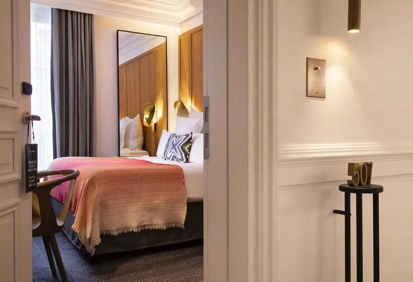 スーペリアールーム, Hôtel Vernet Champs Elysées Paris