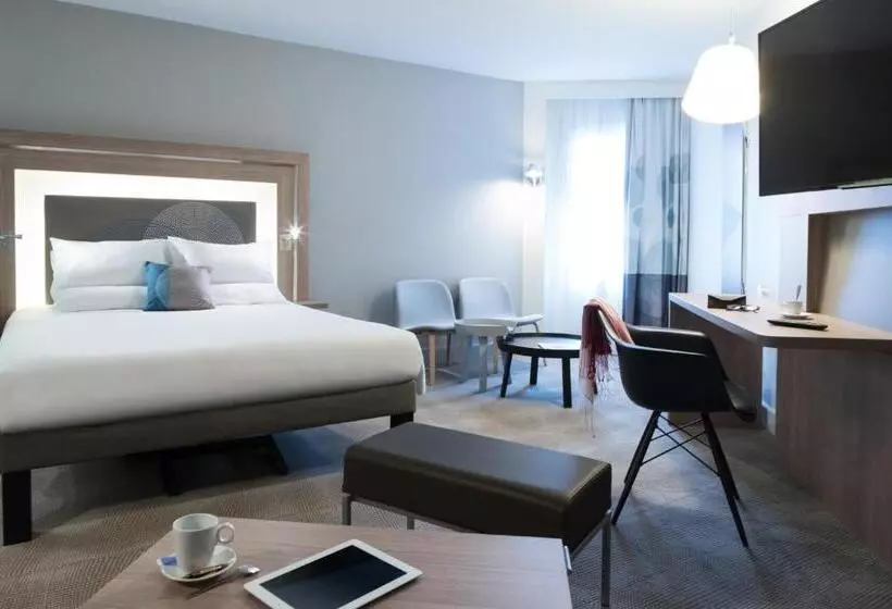 エクゼクティブルーム, Novotel Chateau De Versailles
