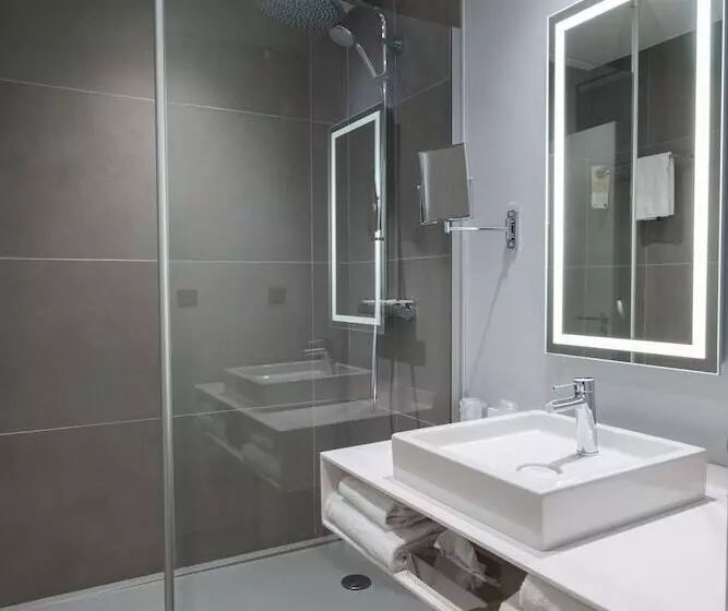 اتاق سوپریور, Novotel Poitiers Site Du Futuroscope