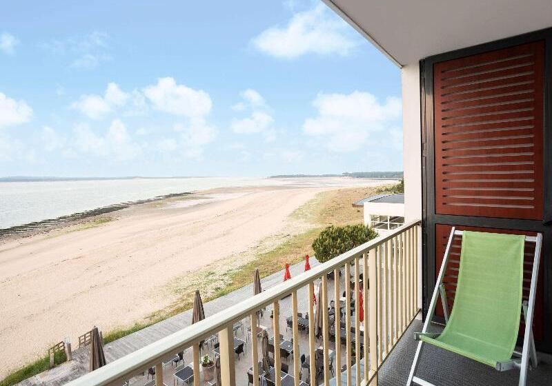 חדר אקזקיוטיב נוף לים, Novotel Thalassa Ile D Oléron