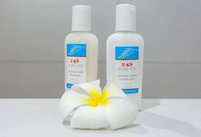 بانگلوی استاندارد, Plantation Island Resort