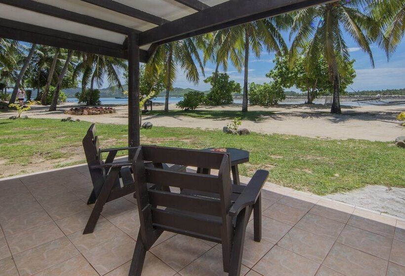 استودیوی استاندارد با چشمانداز دریا, Plantation Island Resort