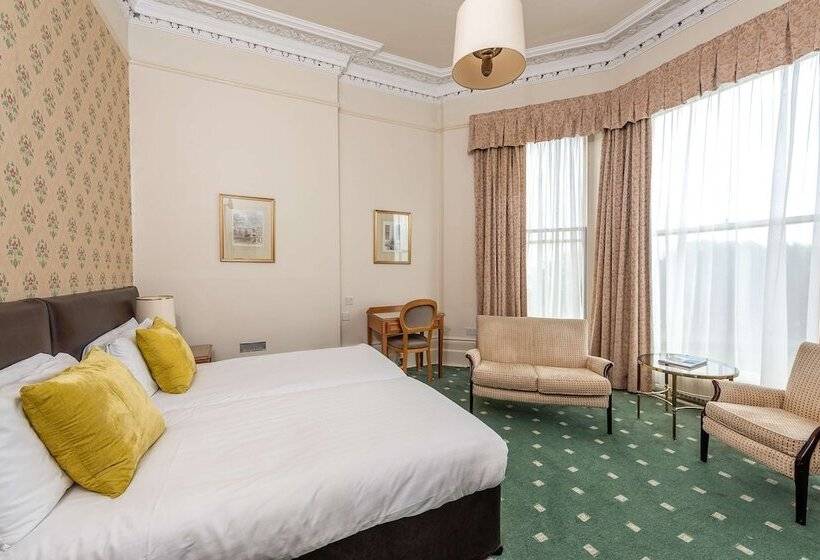 اتاق خانوادگی, Voco The Clifton Folkestone, An Ihg
