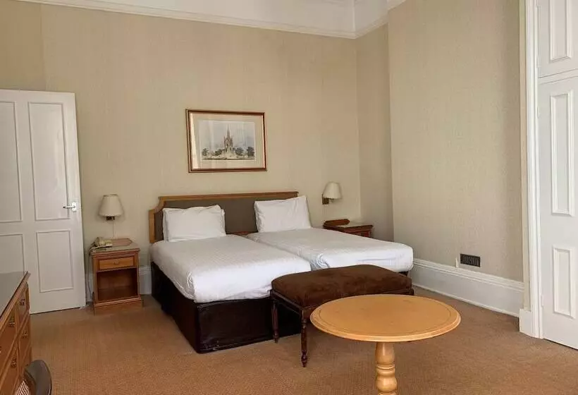 スーペリアールーム, Voco The Clifton Folkestone, An Ihg