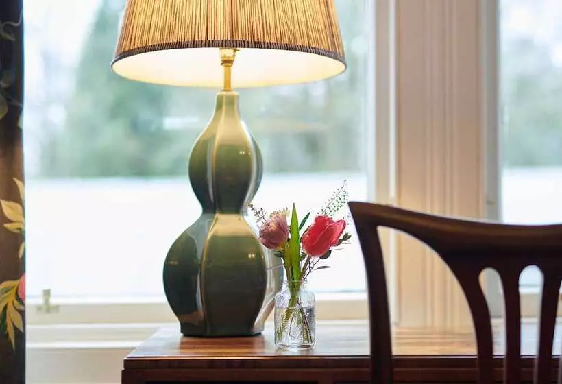 Standard-huone, Cromlix