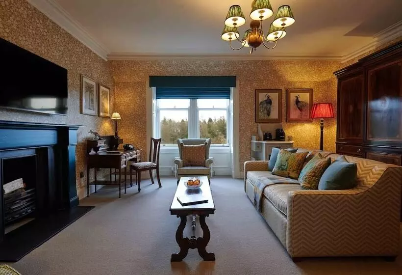 スイート, Cromlix