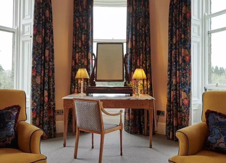 スイート, Cromlix