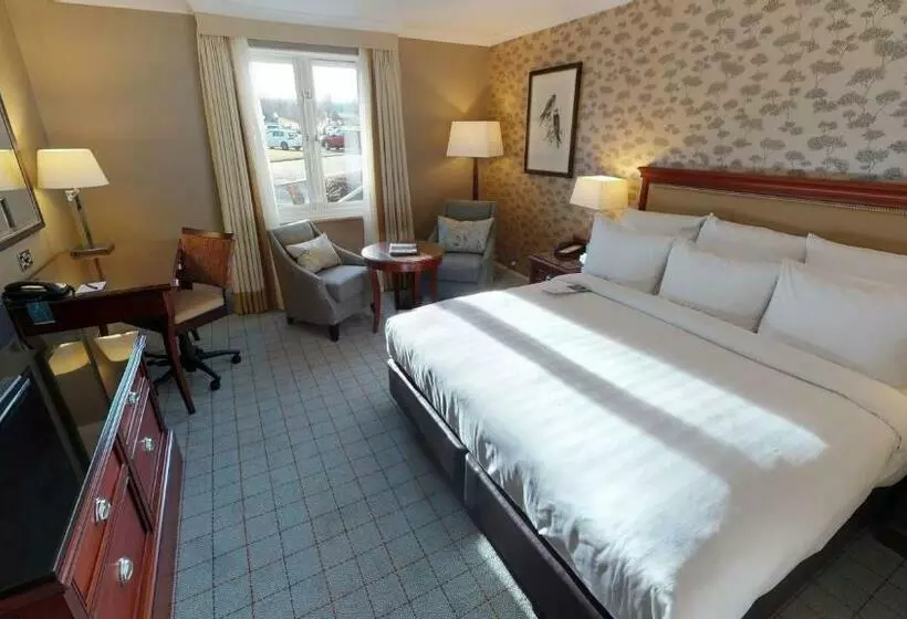 キングサイズベッドのデラックスルーム, Dalmahoy Hotel & Country Club