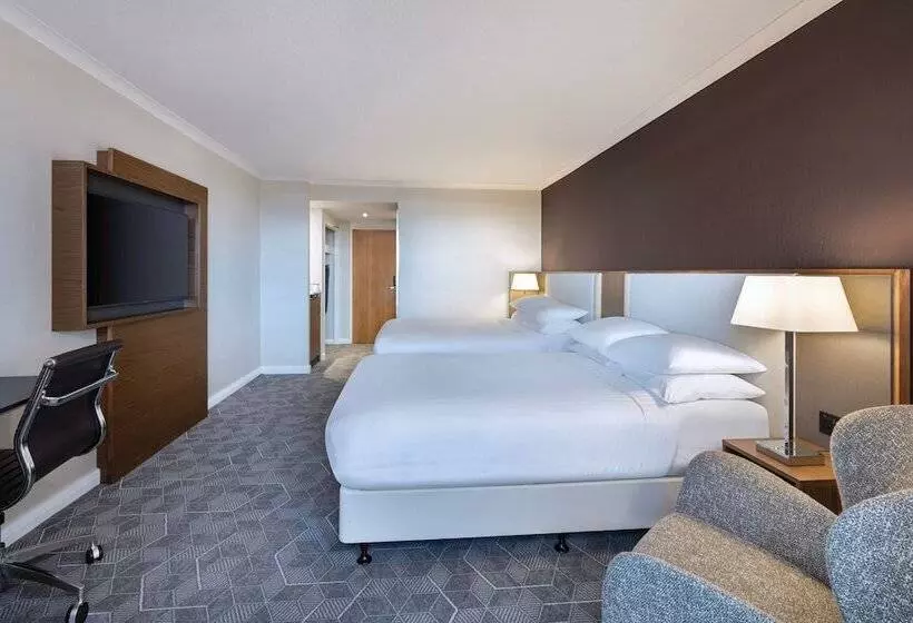 Perhehuone, Delta Hotels By Marriott Bristol City Centre