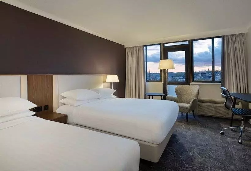 Perhehuone, Delta Hotels By Marriott Bristol City Centre