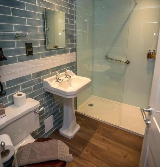 高级单人间, Dunoon