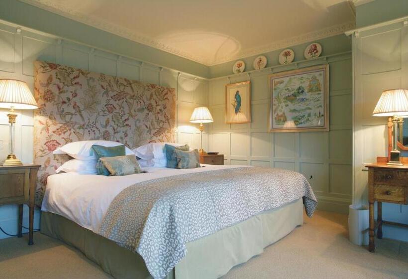 جناح, Gidleigh Park  A Relais & Chateaux