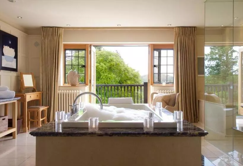 デラックススイート, Gidleigh Park  A Relais & Chateaux