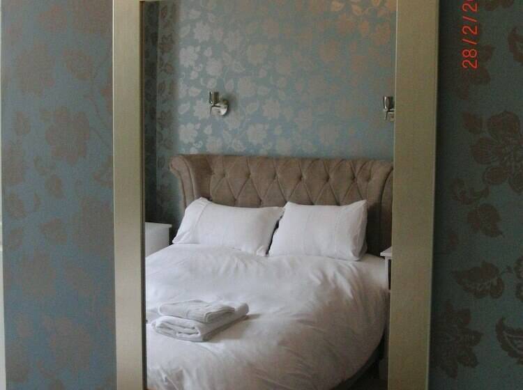 חדר סטנדרט, Hillcrest