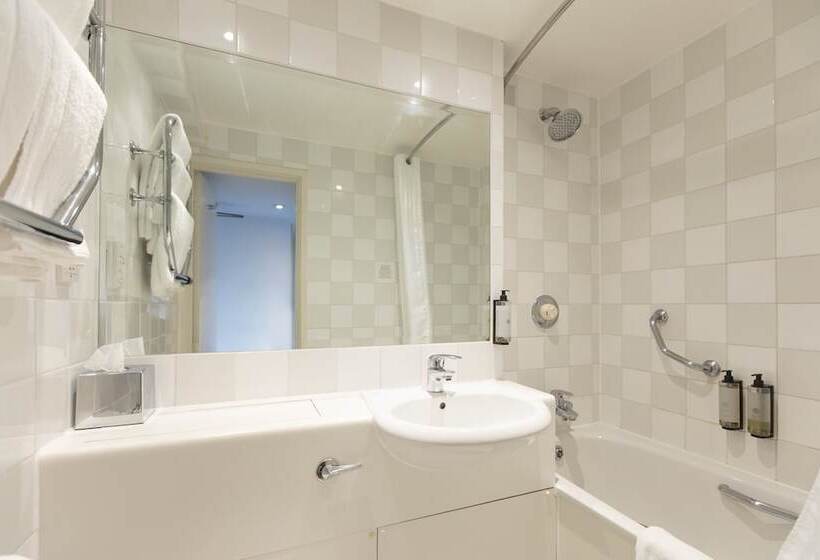 스탠다드 룸, Holiday Inn Basildon, An Ihg