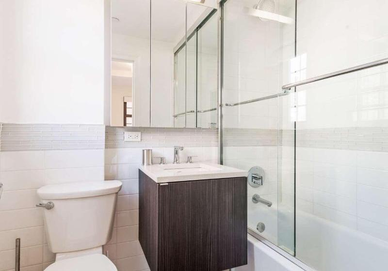 장애인을 위한 스탠다드 룸, Holiday Inn Basildon, An Ihg