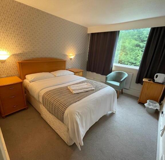 חדר סטנדרט, Hylands