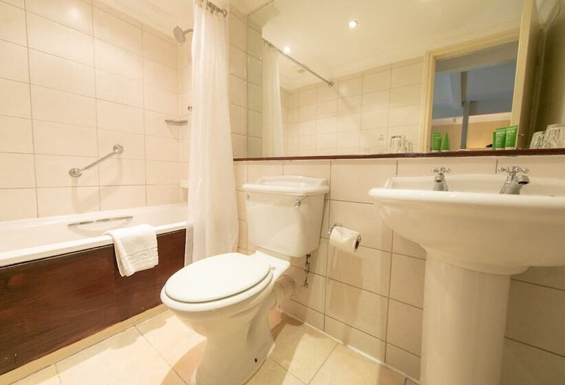 اتاق لوکس با چشمانداز دریا, Imperial Hotel Blackpool