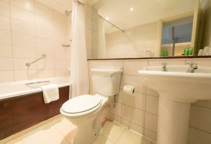 اتاق لوکس با چشمانداز دریا, Imperial Hotel Blackpool