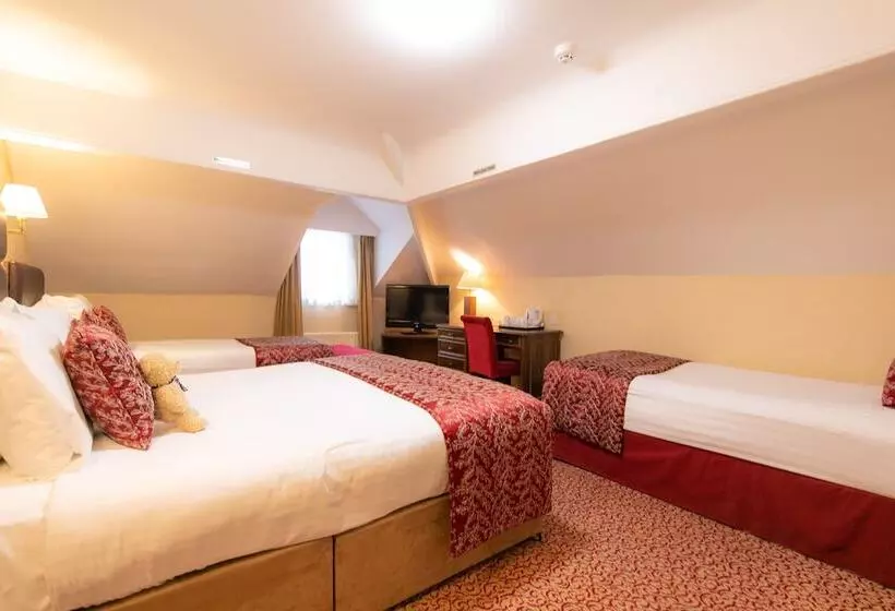 اتاق خانوادگی, Imperial Hotel Blackpool