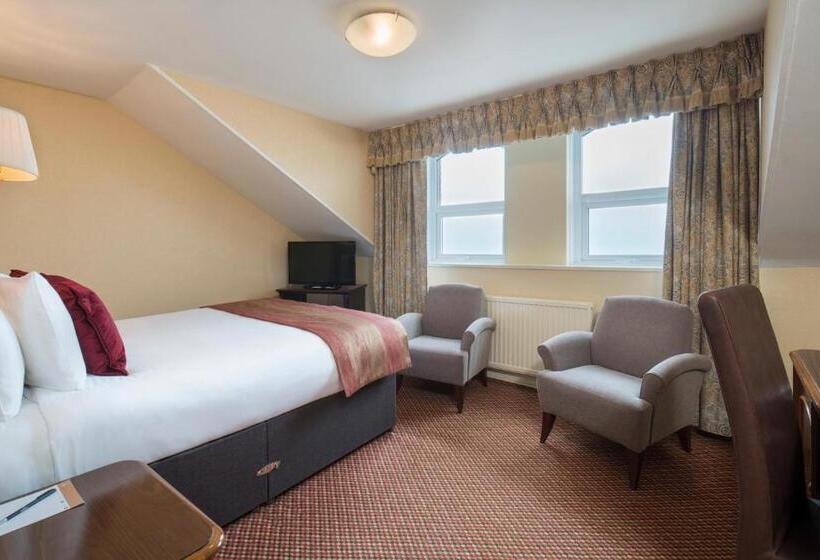 اتاق استاندارد با چشمانداز دریا, Imperial Hotel Blackpool