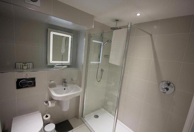 اتاق سوپریور, La Place