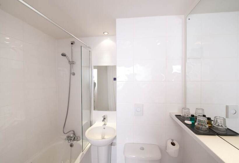 标准间, Leonardo Inn  Glasgow West End