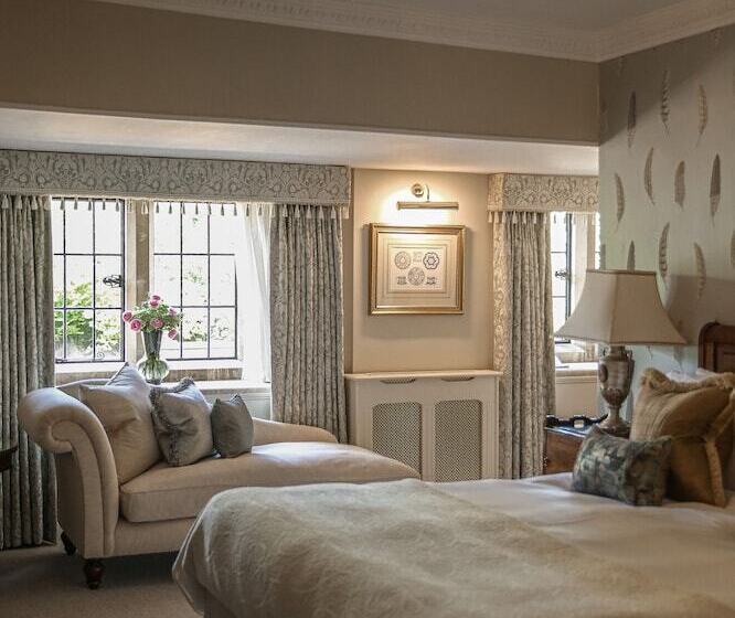 Номер Стандарт, Lucknam Park