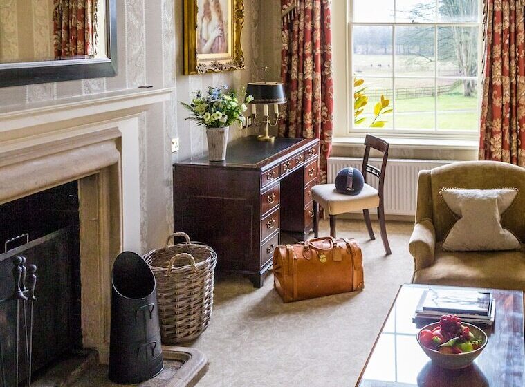 Люкс, Lucknam Park